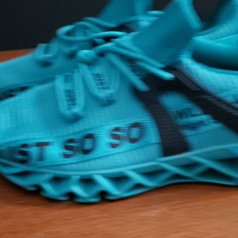 Just so so shoes size 8